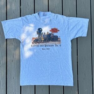 1996 trains fruit of the loom tee